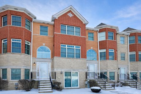 Photo of 17950 Fountain Circle, Orland Park, IL 60467 (MLS # 12545207)