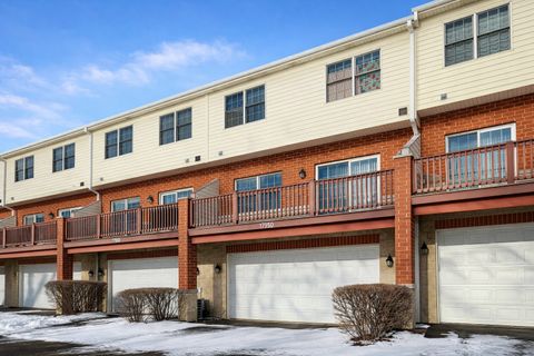 Tiny photo for 17950 Fountain Circle, Orland Park, IL 60467 (MLS # 12545207)