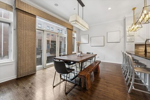 Tiny photo for 1712 W SURF Street #1712, Chicago, IL 60657 (MLS # 12478795)