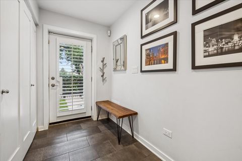 Tiny photo for 1712 W SURF Street #1712, Chicago, IL 60657 (MLS # 12478795)