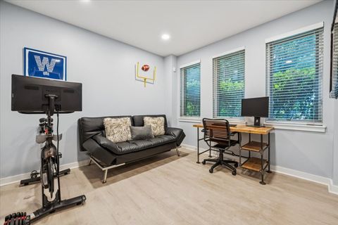 Tiny photo for 1712 W SURF Street #1712, Chicago, IL 60657 (MLS # 12478795)