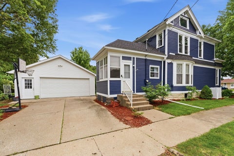 Tiny photo for 108 NE 5th Avenue, Aledo, IL 61231 (MLS # 12652395)