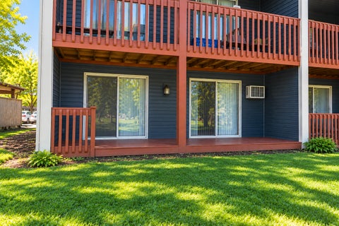 Tiny photo for 774 Terrace Court #R, Elgin, IL 60120 (MLS # 12737418)