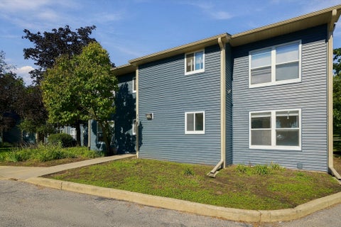 Photo of 774 Terrace Court #R, Elgin, IL 60120 (MLS # 12737418)