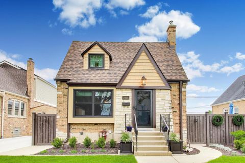 Photo of 7347 N Overhill Avenue, Chicago, IL 60631 (MLS # 12648552)