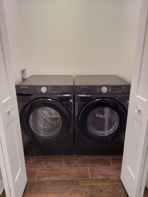 Tiny photo for 3003 Wesley Avenue, Berwyn, IL 60402 (MLS # 12470619)