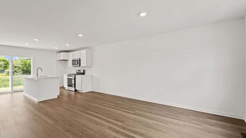 Tiny photo for 602 Adirondack Drive, Joliet, IL 60436 (MLS # 12636022)