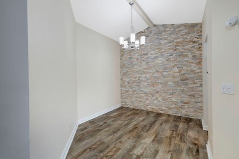 Tiny photo for 9724 W Creek Road #E2, Palos Park, IL 60464 (MLS # 12531588)