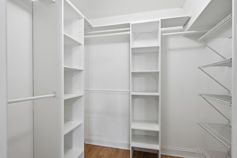 Tiny photo for 960 Beau Drive #303, Des Plaines, IL 60016 (MLS # 12474877)