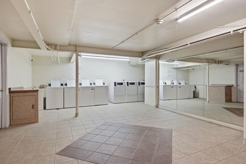 Tiny photo for 960 Beau Drive #303, Des Plaines, IL 60016 (MLS # 12474877)