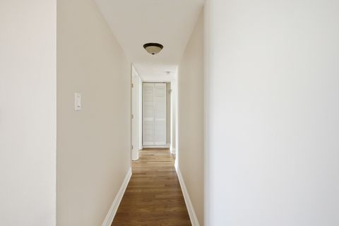 Tiny photo for 960 Beau Drive #303, Des Plaines, IL 60016 (MLS # 12474877)