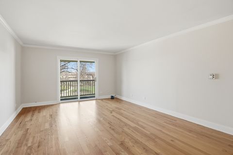 Tiny photo for 960 Beau Drive #303, Des Plaines, IL 60016 (MLS # 12474877)