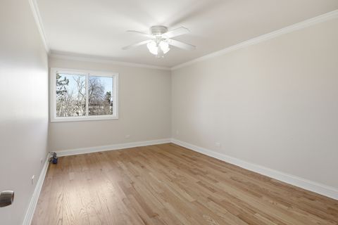 Tiny photo for 960 Beau Drive #303, Des Plaines, IL 60016 (MLS # 12474877)