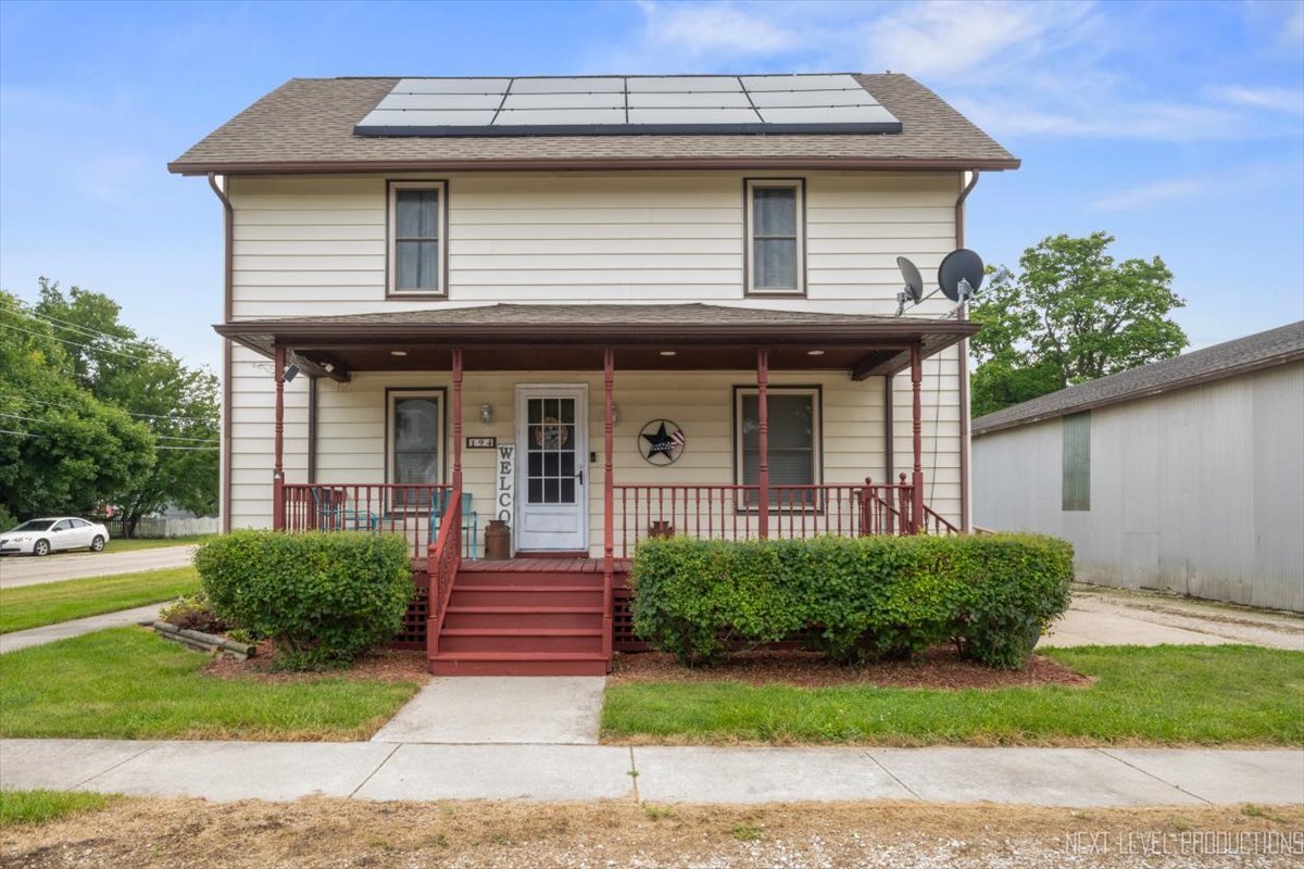 194 N May Street