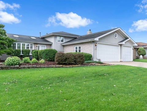 Photo of 514 Stephanie Drive, Lockport, IL 60441 (MLS # 12757815)