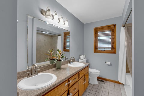 Tiny photo for 514 Stephanie Drive, Lockport, IL 60441 (MLS # 12757815)