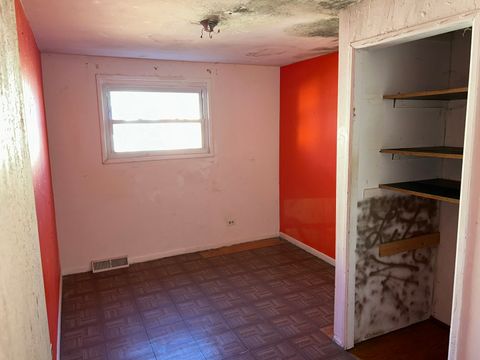 Tiny photo for 11554 S Peoria Street, Chicago, IL 60643 (MLS # 12518694)