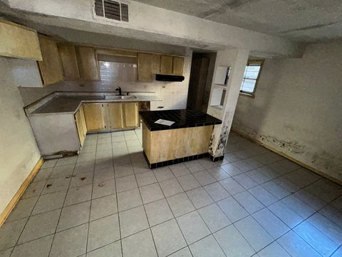 Tiny photo for 11554 S Peoria Street, Chicago, IL 60643 (MLS # 12518694)