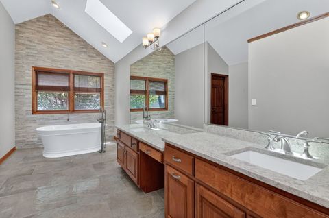Tiny photo for 0N462 Arbor Court, Winfield, IL 60190 (MLS # 12702677)