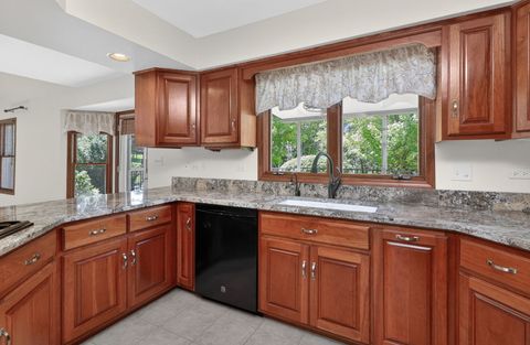 Tiny photo for 0N462 Arbor Court, Winfield, IL 60190 (MLS # 12702677)