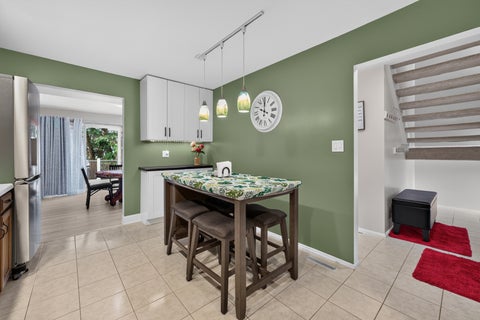 Tiny photo for 6 Cypress Square, Elgin, IL 60123 (MLS # 12775105)