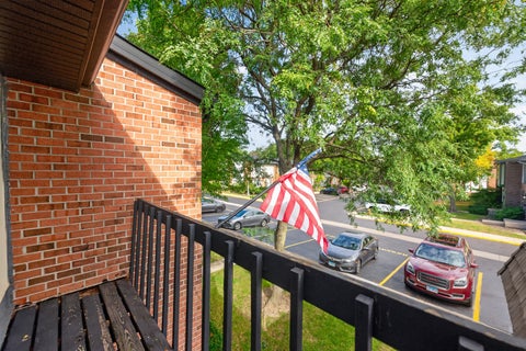 Tiny photo for 6 Cypress Square, Elgin, IL 60123 (MLS # 12775105)