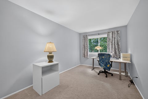 Tiny photo for 6 Cypress Square, Elgin, IL 60123 (MLS # 12775105)