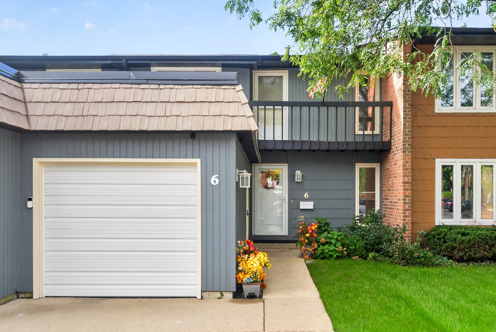 6 Cypress Square