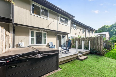 Tiny photo for 6 Cypress Square, Elgin, IL 60123 (MLS # 12775105)