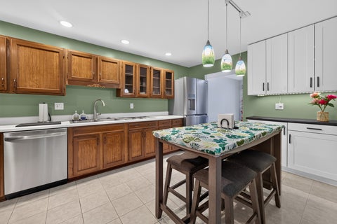 Tiny photo for 6 Cypress Square, Elgin, IL 60123 (MLS # 12775105)