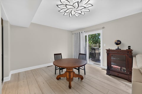 Tiny photo for 6 Cypress Square, Elgin, IL 60123 (MLS # 12775105)