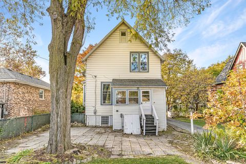 Tiny photo for 4005 Deyo Avenue, Brookfield, IL 60513 (MLS # 12513488)