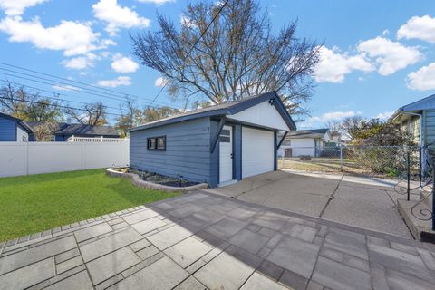 Tiny photo for 19 Mohawk Drive, Thornton, IL 60476 (MLS # 12662646)