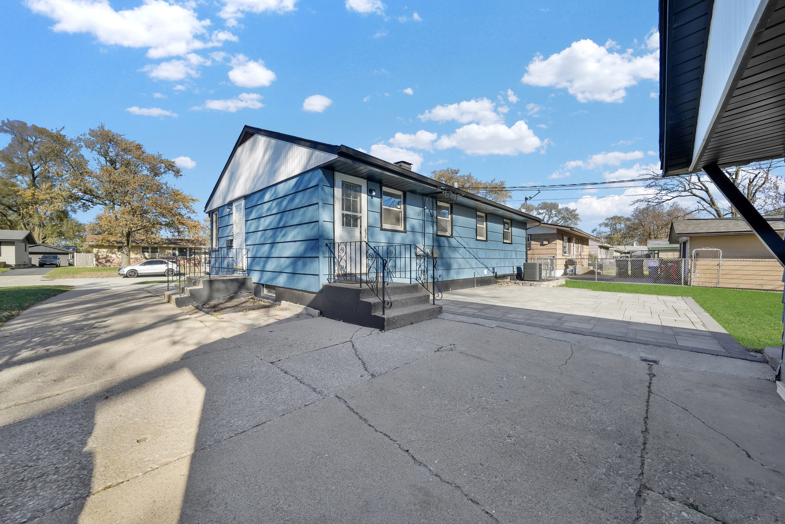 19 Mohawk Drive