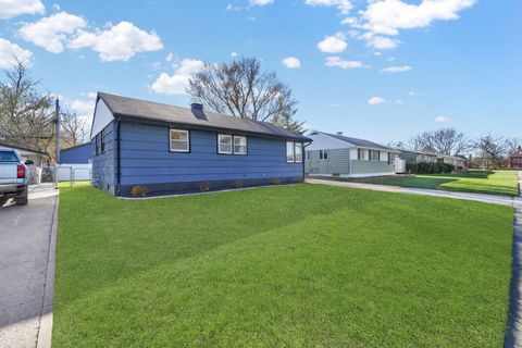 Tiny photo for 19 Mohawk Drive, Thornton, IL 60476 (MLS # 12662646)