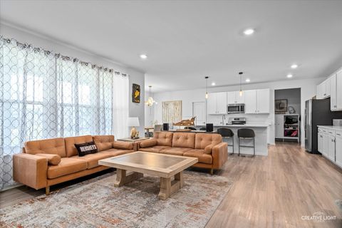 Tiny photo for 16131 S Lake View Road, Plainfield, IL 60586 (MLS # 12479896)