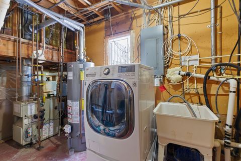 Tiny photo for 360 Knoll Road, Belvidere, IL 61008 (MLS # 12564648)