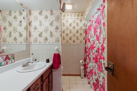 Tiny photo for 360 Knoll Road, Belvidere, IL 61008 (MLS # 12564648)