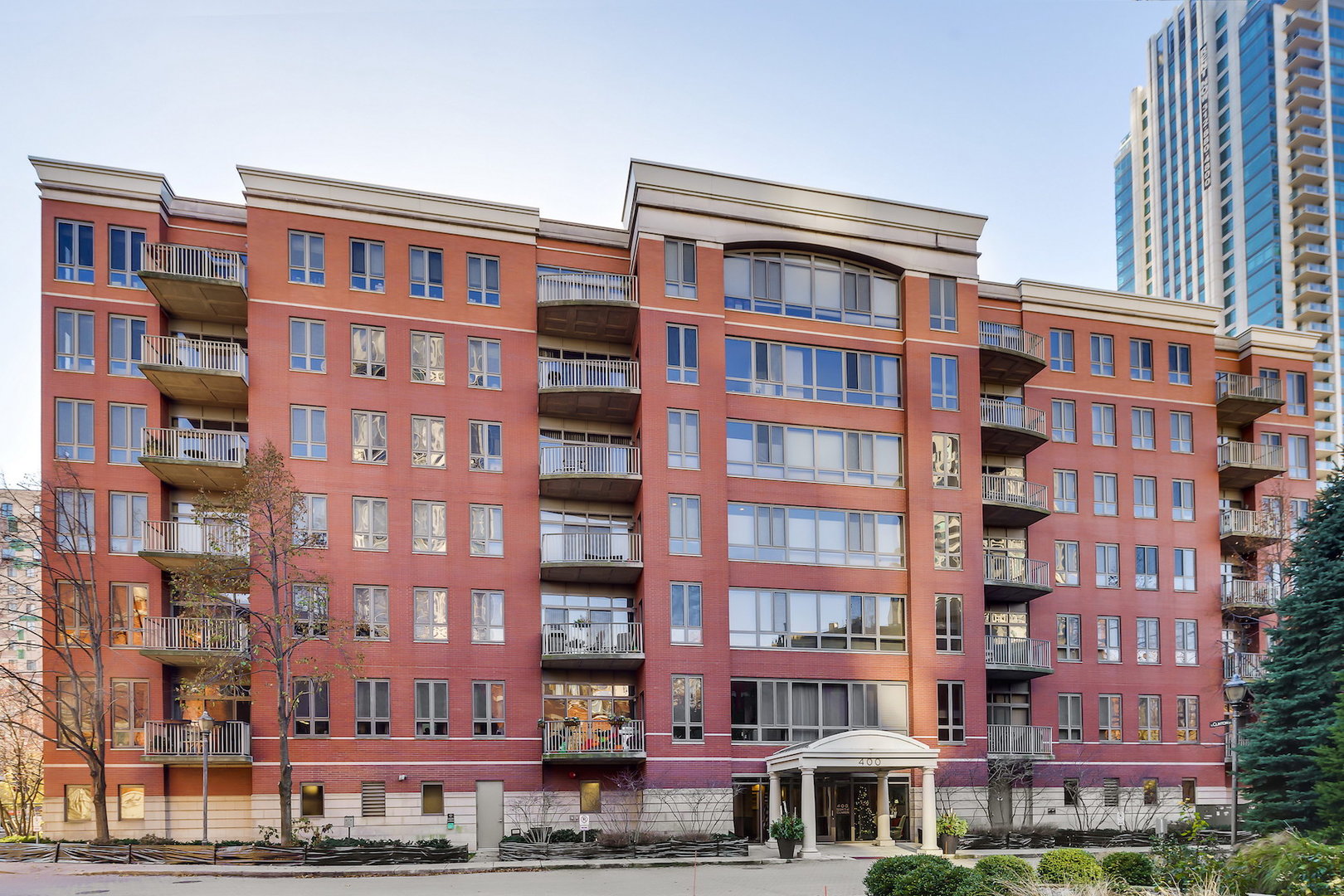 400 N Clinton Street 601