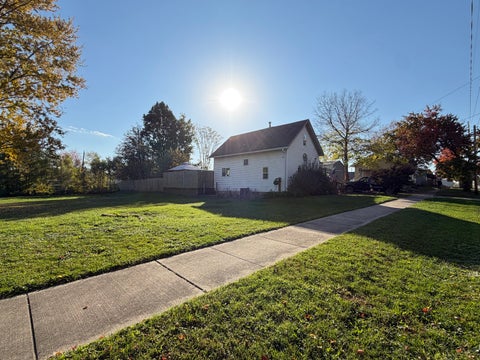 Tiny photo for 803 N Morris Avenue, Bloomington, IL 61701 (MLS # 12795997)