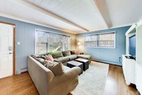 Tiny photo for 10041 S Hoyne Avenue, Chicago, IL 60643 (MLS # 12705180)
