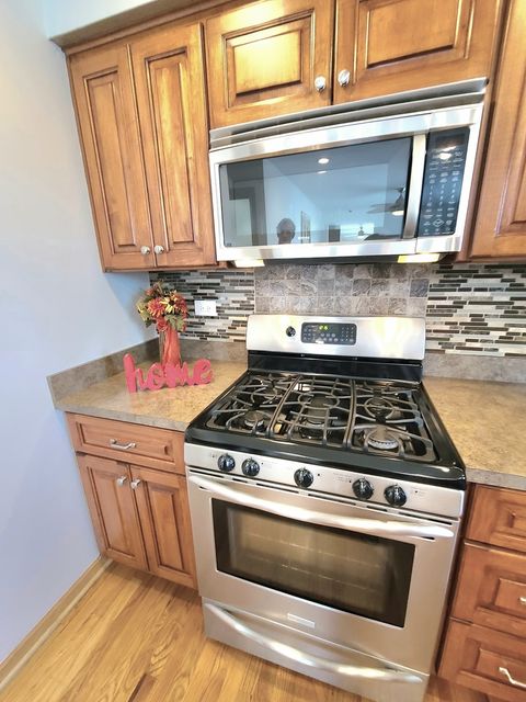 Tiny photo for 8436 Moody Avenue, Burbank, IL 60459 (MLS # 12479622)