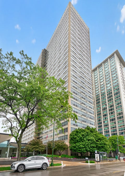 Tiny photo for 3550 N Lake Shore Drive #1925, Chicago, IL 60657 (MLS # 12762029)