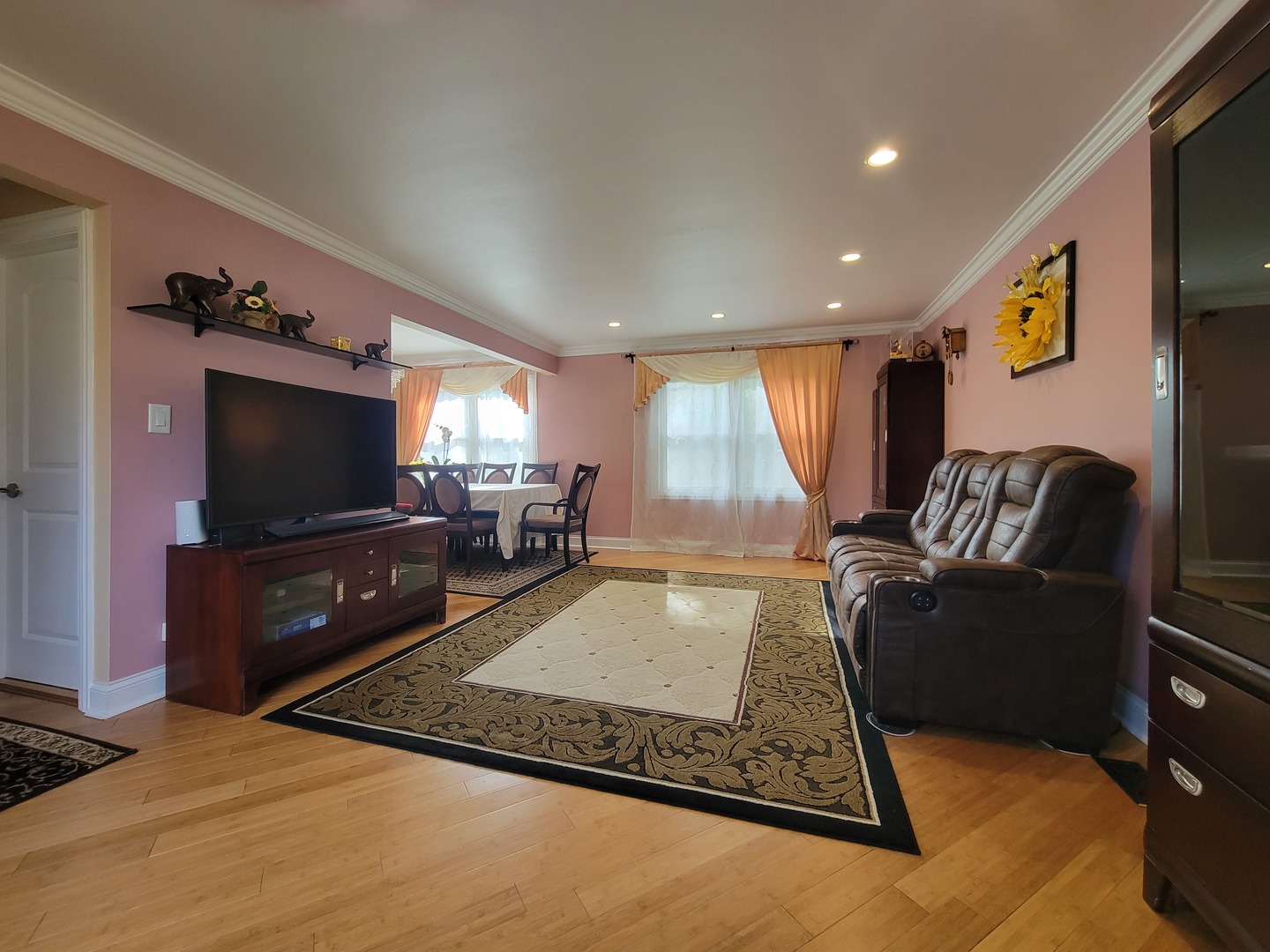 755 Rodenburg Road