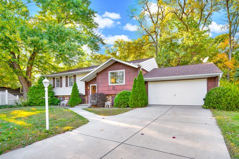 Tiny photo for 4915 Hopewood Court, Peoria, IL 61607 (MLS # 12500906)