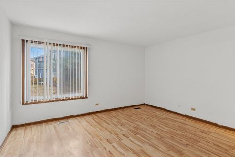 Tiny photo for 2337 Worthing Drive #102A, Naperville, IL 60565 (MLS # 12523761)