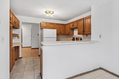 Tiny photo for 2337 Worthing Drive #102A, Naperville, IL 60565 (MLS # 12523761)