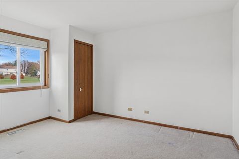 Tiny photo for 2337 Worthing Drive #102A, Naperville, IL 60565 (MLS # 12523761)