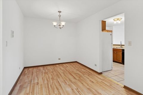 Tiny photo for 2337 Worthing Drive #102A, Naperville, IL 60565 (MLS # 12523761)