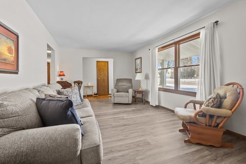 Tiny photo for 304 S State Street, Poplar Grove, IL 61065 (MLS # 12554589)